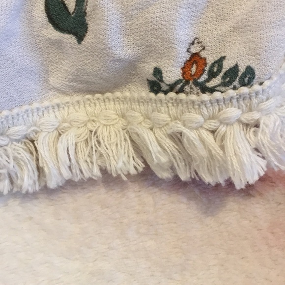 Exhilaration Bohemian Fringe Hem Peasant Blouse Size Medium Short Sleeve Resale - Picture 6 of 16